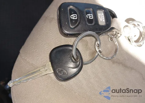 2014 Hyundai Elantra Se z USA, uszkodzony, nr VIN KMHDH4AE5EU151455